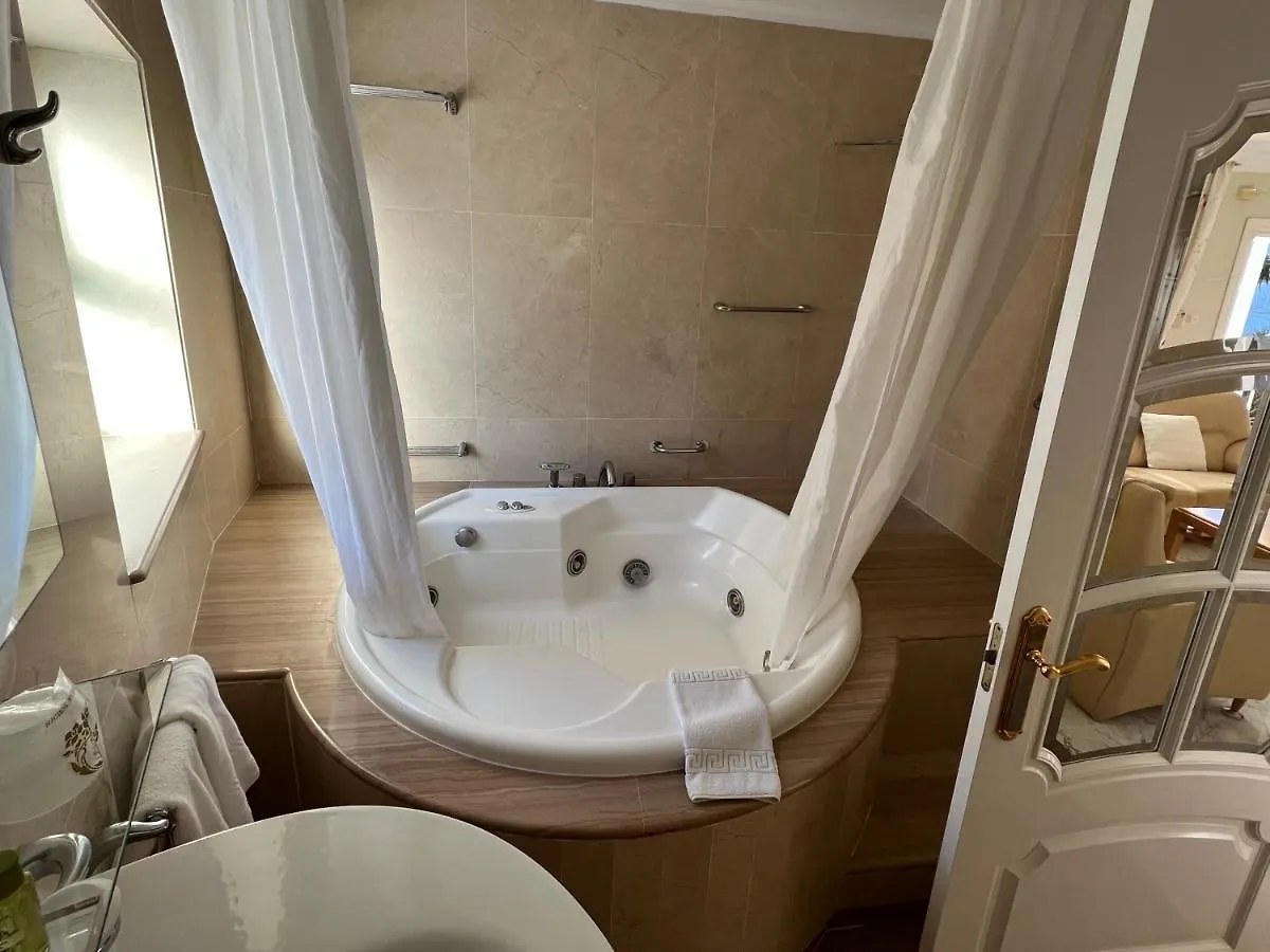 Hotel Paraíso Del Mar Nerja Spanje