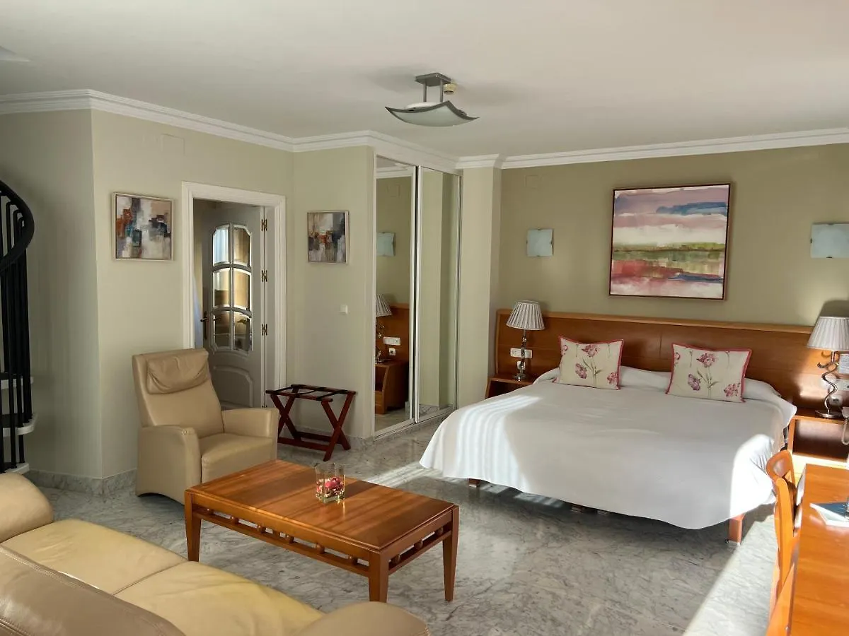 נרחה Hotel Paraiso Del Mar ספרד