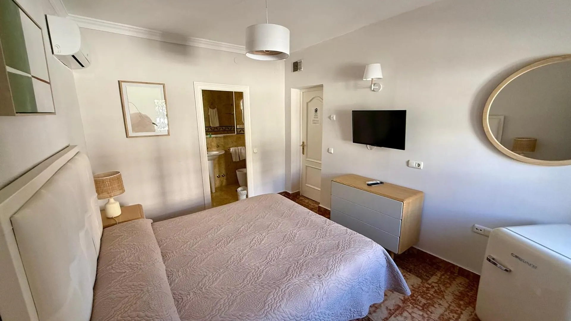 **  נרחה Hotel Paraiso Del Mar ספרד
